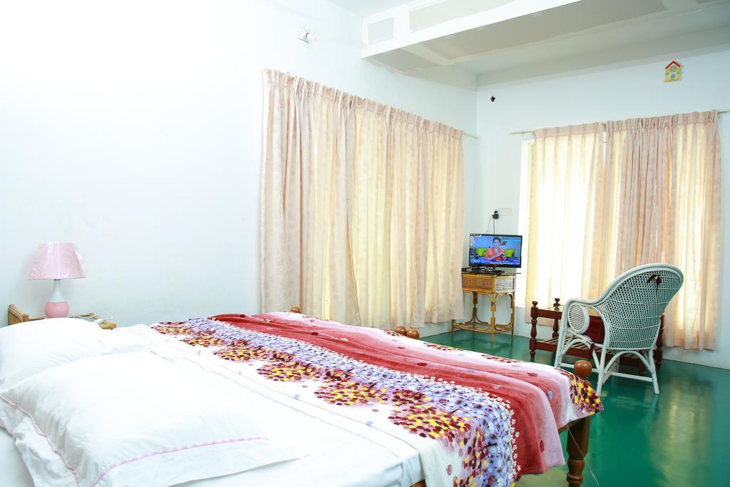Orchid Lake View Homestay Alappuzha Экстерьер фото