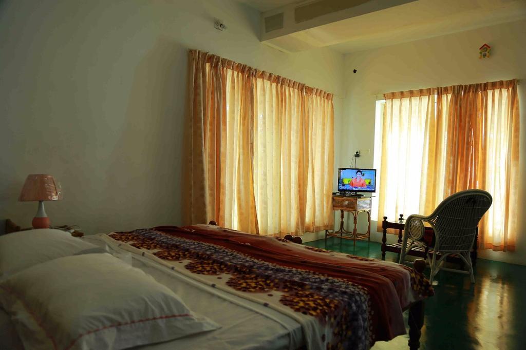 Orchid Lake View Homestay Alappuzha Экстерьер фото