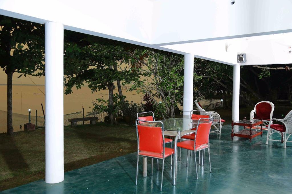 Orchid Lake View Homestay Alappuzha Экстерьер фото